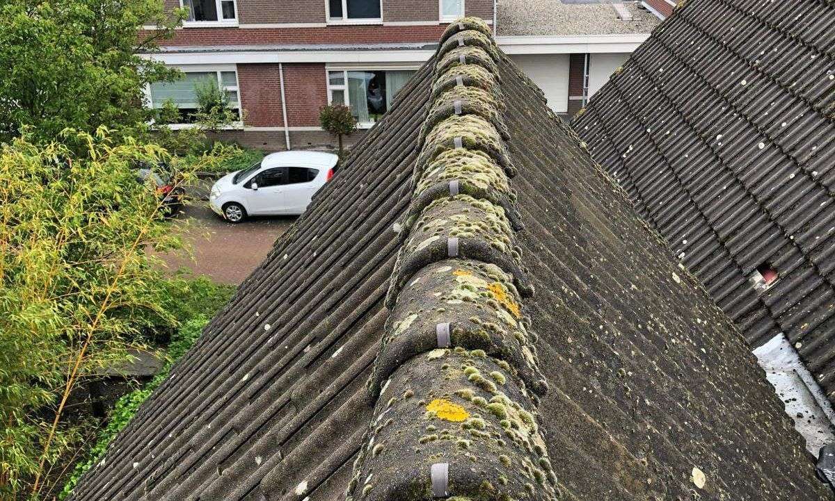 Renovatie van nokvorsten Lekkerkerk is nodig